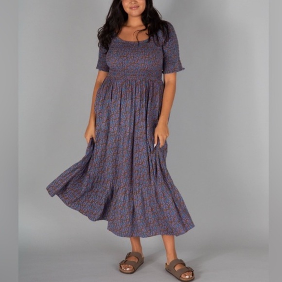 NATURAL LIFE Dresses & Skirts - Natural Life Daisy Tiered Floral Maxi